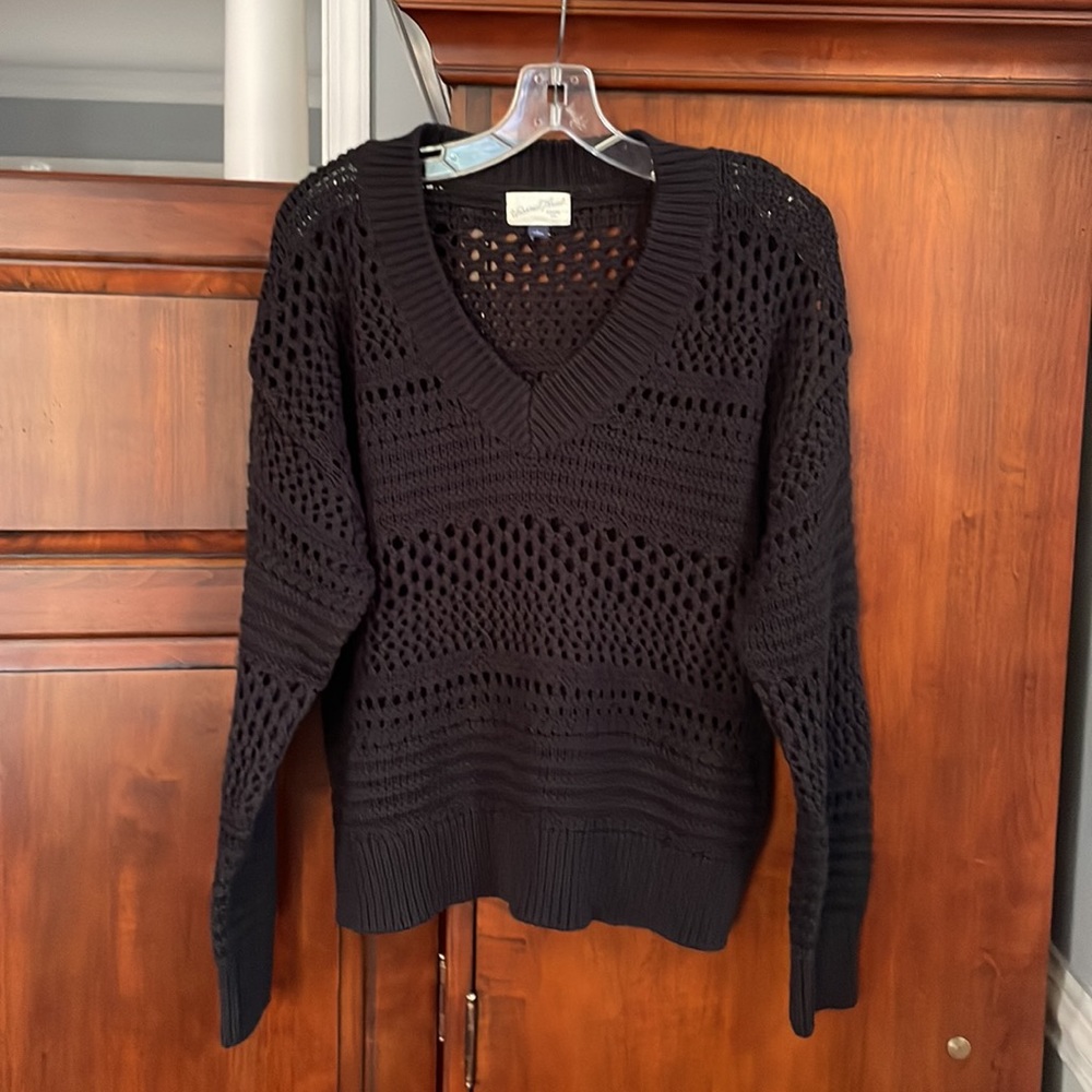 Universal Thread Openwork V-Neck Pullover Sweater - image 3